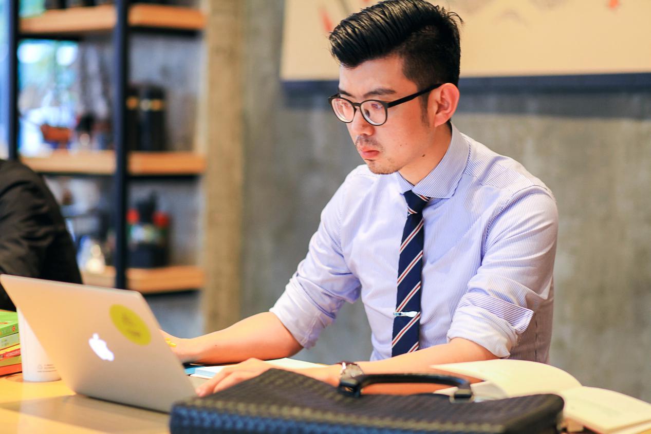 墙砖到底需不需要留缝对吗?‘华体会体育hth官方网站’(图4) 华体会体育hth官方网站