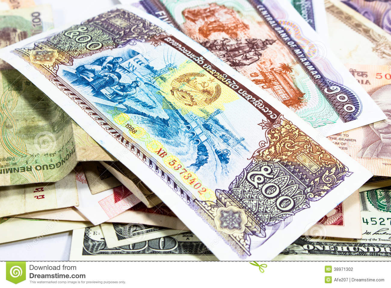 拜仁潮男派对特意为36岁里贝里庆生 博尔特来镇场_hth官网入口(图3) 华体会体育hth官方网站