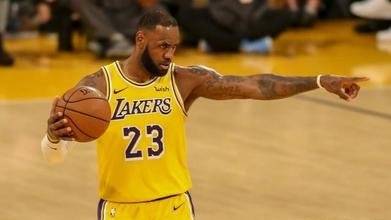 信不信由你 一个赛季能送出1000次助攻的球员只有三个：华体会体育hth官方网站(图1)