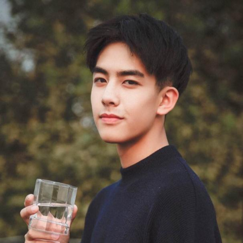 hth官网入口_药厂悍将积极回应与拜仁绯闻nbsp;比达尔称愿投安联(图2) 华体会体育hth官方网站